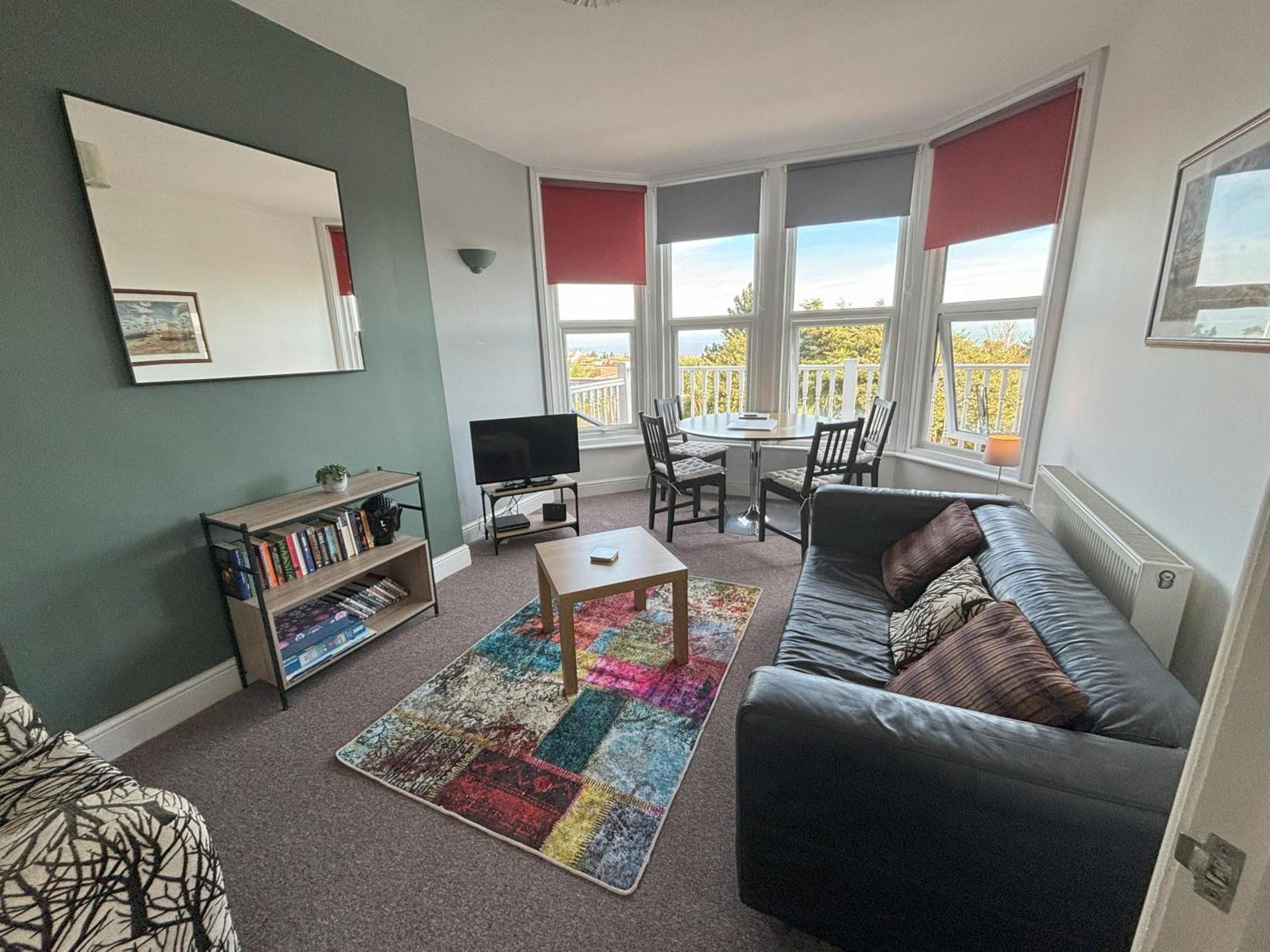 Seabreeze Apartment Істборн Екстер'єр фото